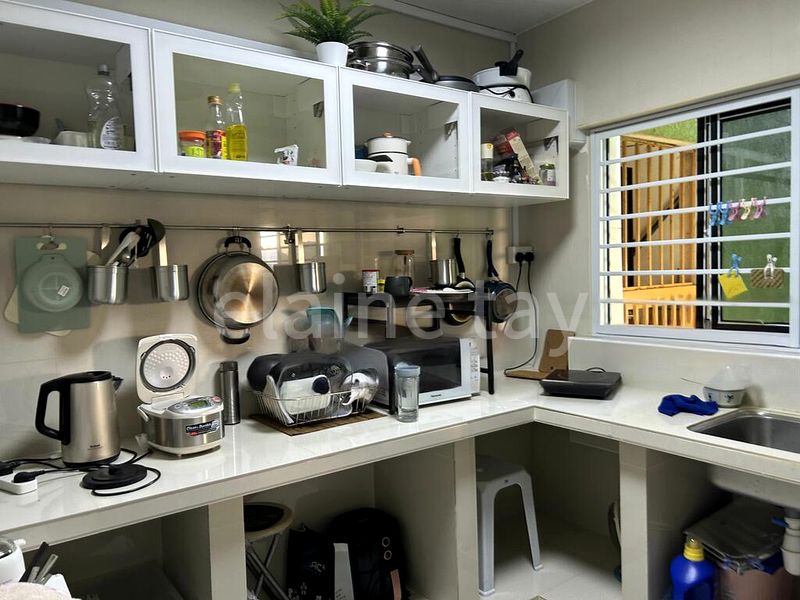 4 Bed Apartment (Condo) for Sale in  People's Park Complex - Image 6