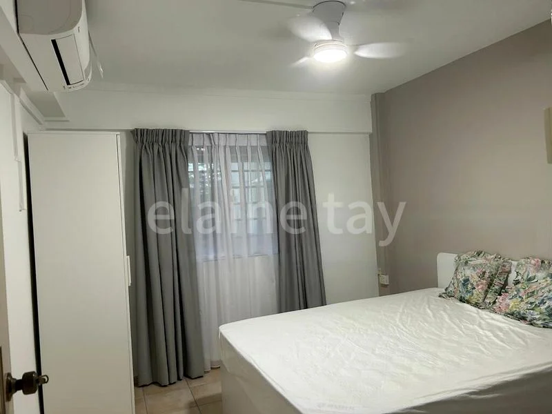 4 Bed Apartment (Condo) for Sale in  People's Park Complex - Image 1
