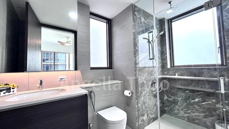 3 Bed Condo for Rent in  Pasir Ris Drive 8 - Image 13