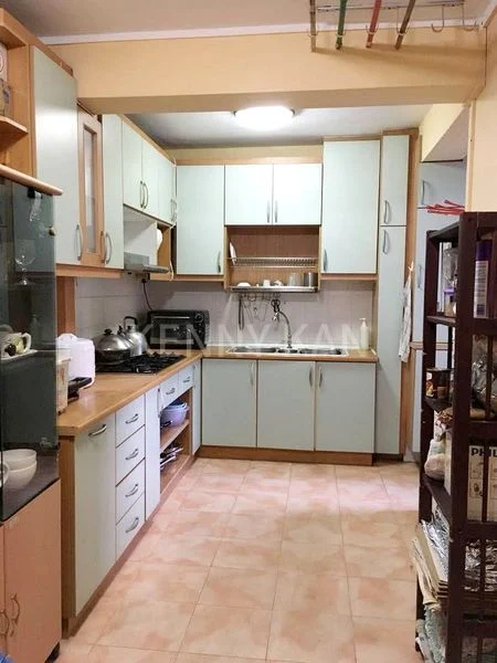 Common Room (HDB) for Rent in  27 Marine Crescent - Image 8