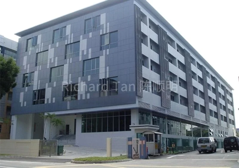Light Industrial (B1) for Rent: UB Point - Image 1