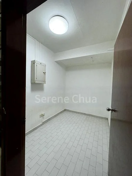 4 Bed Condo for Sale in  The Balmoral - Image 17