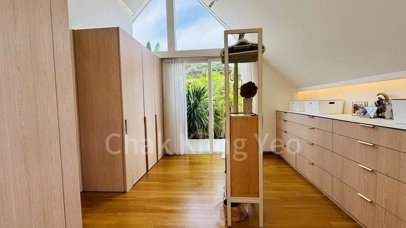 4 Bed Terraced House (Landed) for Sale in  Chai Chee Road - Image 8