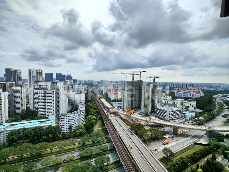 Premium HDB for Sale in 296A Bukit Batok Street 22 - Image 4