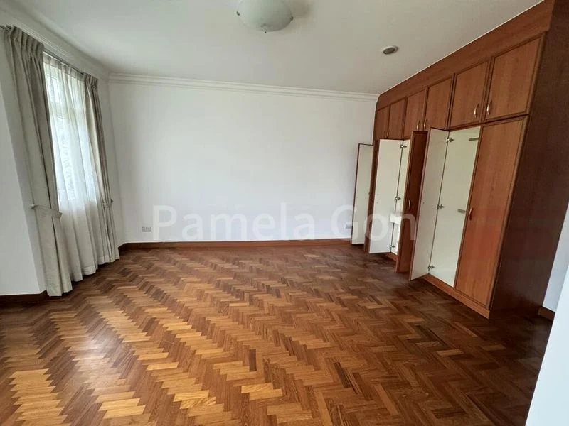 6 Bed Semi-Detached House (Landed) for Rent in  Four Seasons Park - Image 5