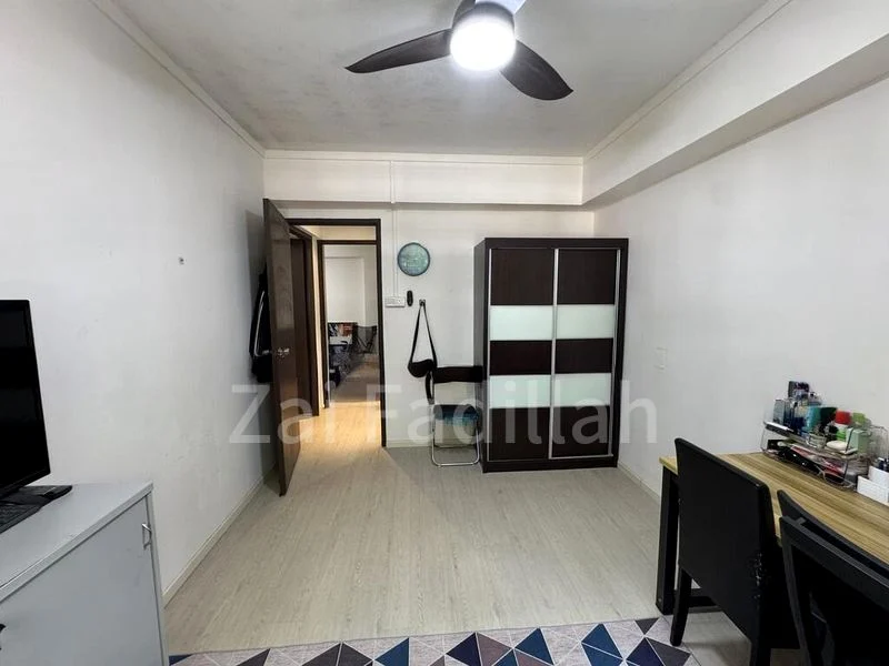 5 Room (5I) HDB for Sale in  752 Choa Chu Kang North 5 - Image 7