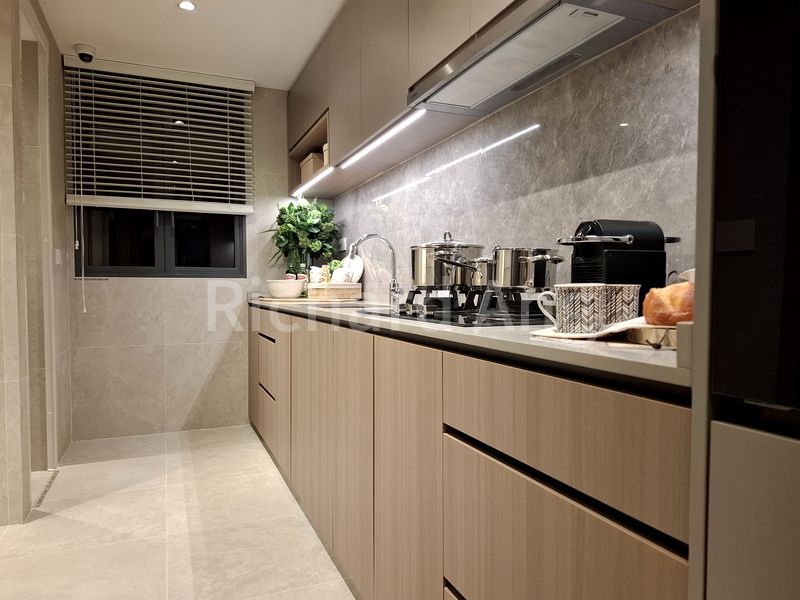 3+1 Bed Condo for Sale in Parktown Residence - Image 6