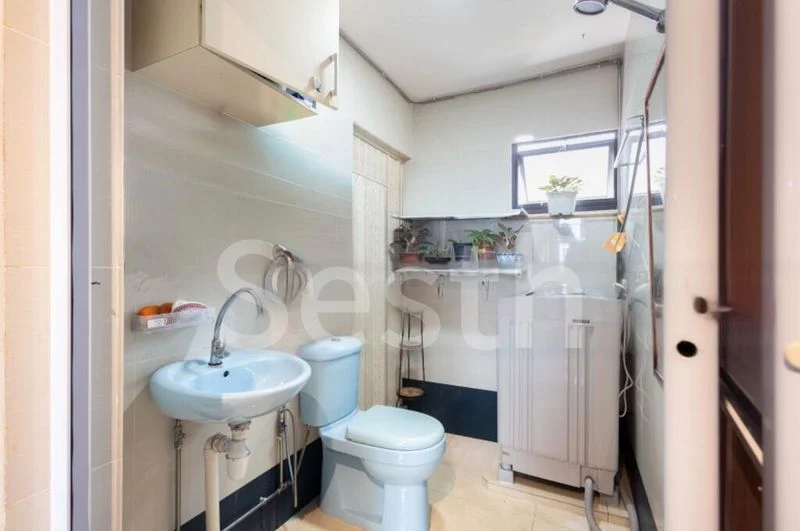 Premium HDB for Sale in  359A Admiralty Drive - Image 7