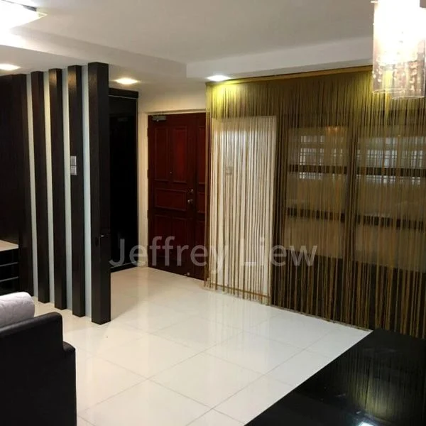 5 Room (5I) HDB for Rent in  276B Jurong West Avenue 3 - Image 2