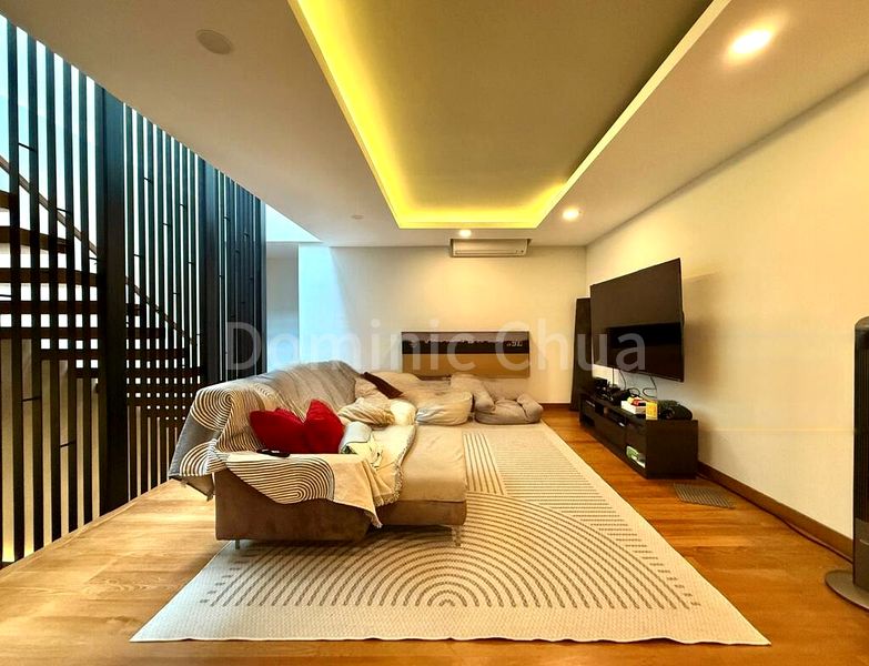 5 Bed Terraced House (Landed) for Sale in  Sembawang Hills Estate - Image 11