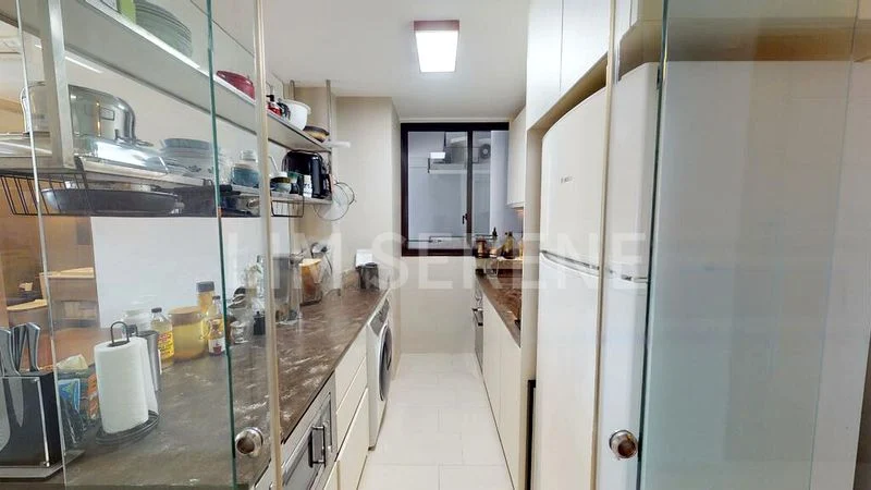 2 Bed Condo for Sale in  The Crest - Image 2