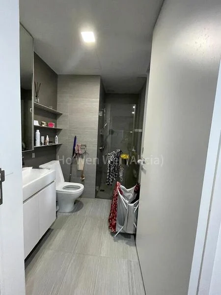 3 Bed Condo for Rent in  UIC Building - Image 2