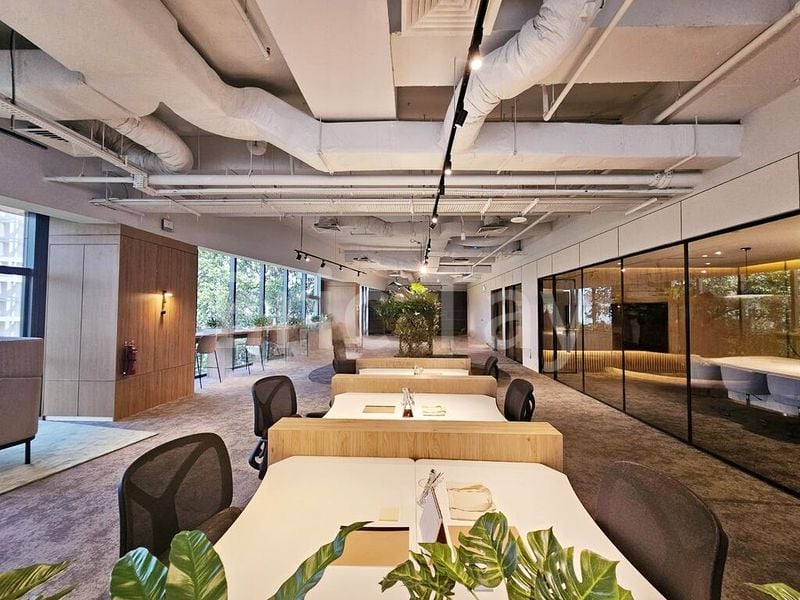 Office for Sale: VisionCrest Commercial - Image 2