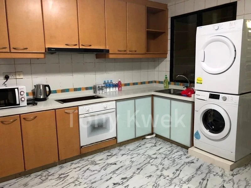 Master Room (Condo) for Rent in  Woodsvale - Image 5