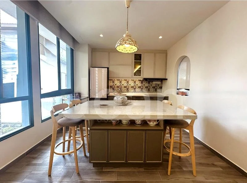 7 Bed Corner Terrace (Landed) for Sale in  Teacher's Housing Estate - Image 1