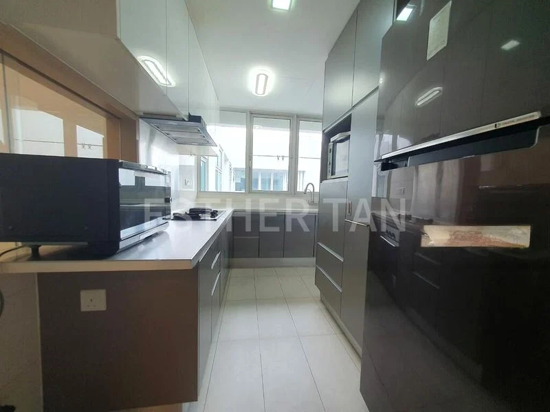 3 Bed Condo for Sale in  Caspian - Image 3