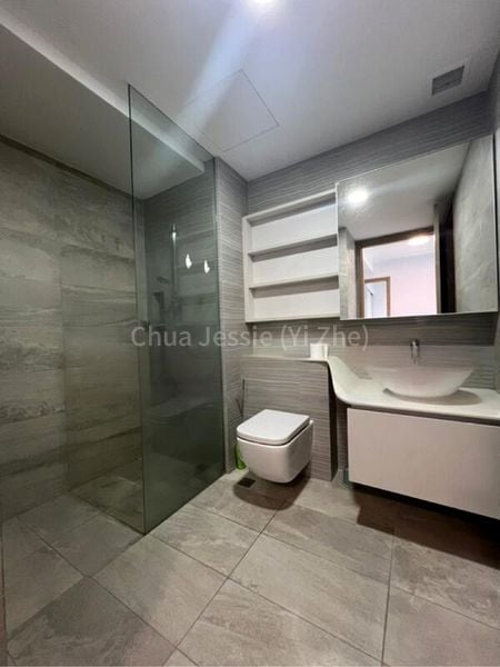 2 Bed Condo for Rent in High Park Residences - Image 6