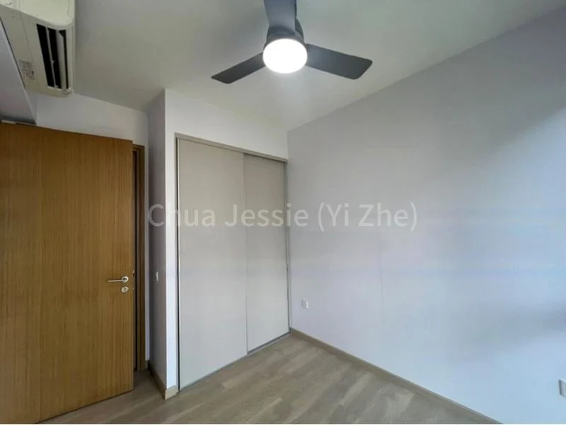 2 Bed Condo for Rent in High Park Residences - Image 9