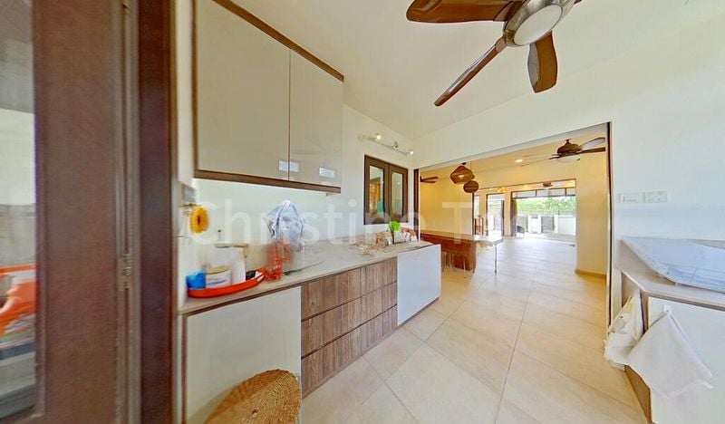 4 Bed Corner Terrace (Landed) for Sale in Dedap Gardens - Image 2