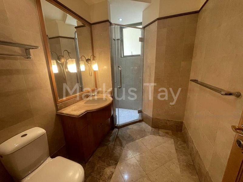 4 Bed Condo for Rent in  Gardenville - Image 8