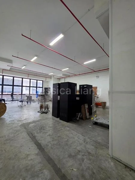 Light Industrial (B1) for Rent: Woodlands Horizon - Image 1