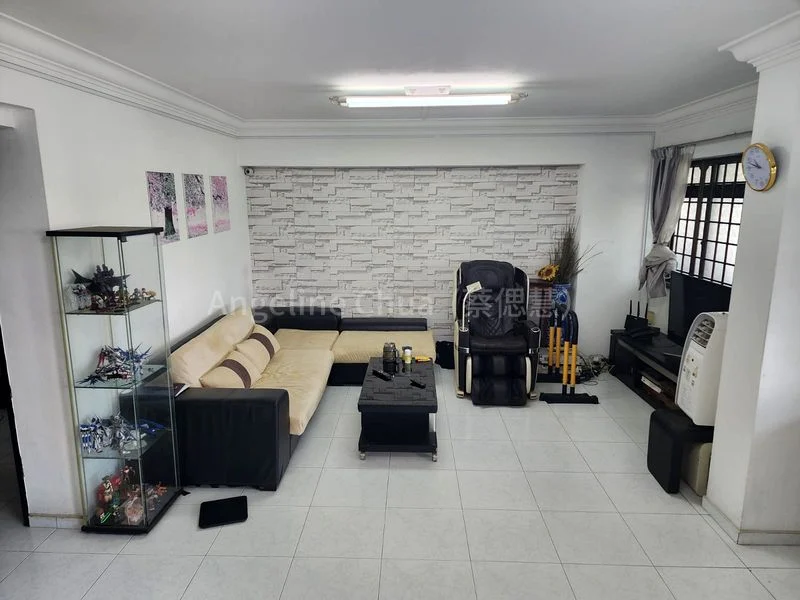 4 Room (4A) HDB for Sale in  523 Jelapang Road - Image 1