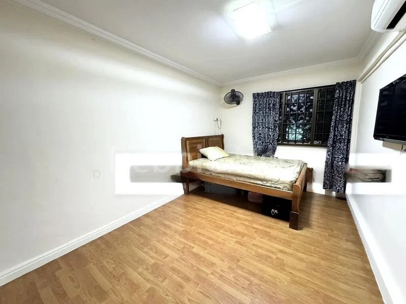 Common Room (HDB) for Rent in  332 Clementi Avenue 2 - Image 1