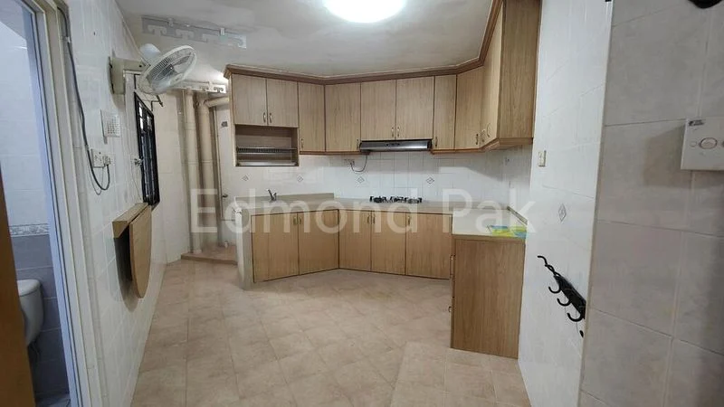 5 Room (5I) HDB for Sale in  319A Anchorvale Drive - Image 5