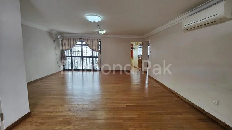 5 Room (5I) HDB for Sale in  319A Anchorvale Drive - Image 10