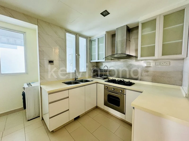 3 Bed Condo for Rent in  Mera Springs - Image 4