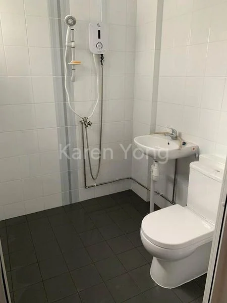 5 Room (5I) HDB for Sale in  137 Marsiling Road - Image 5