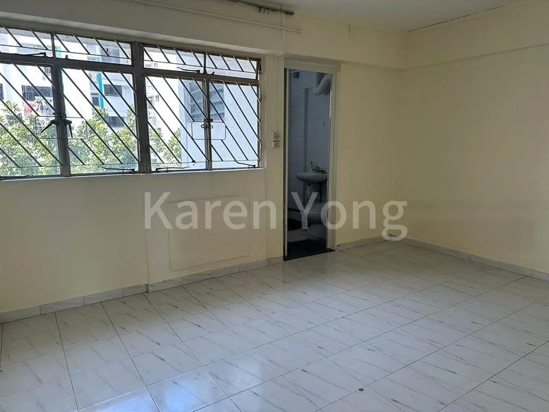 5 Room (5I) HDB for Sale in  137 Marsiling Road - Image 2