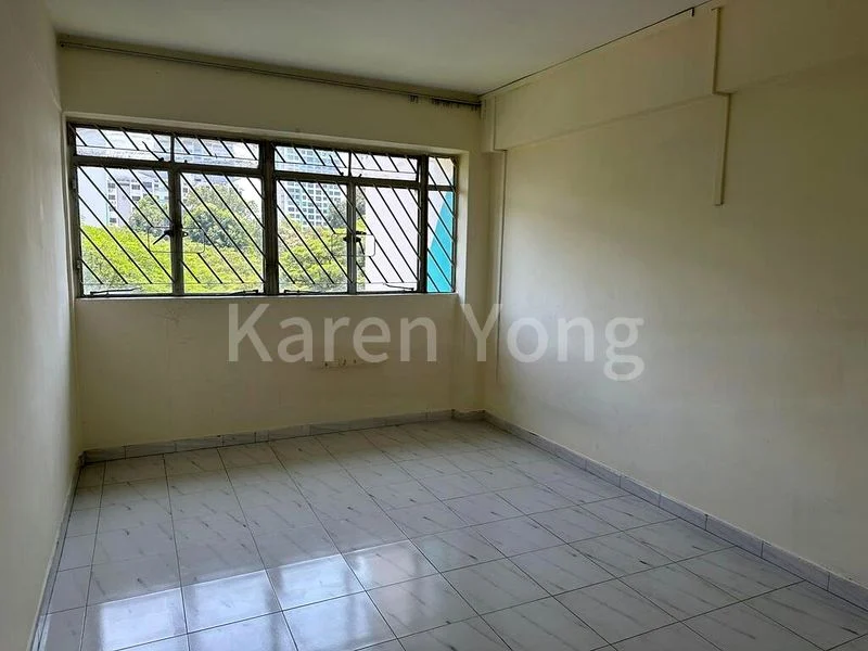 5 Room (5I) HDB for Sale in  137 Marsiling Road - Image 3