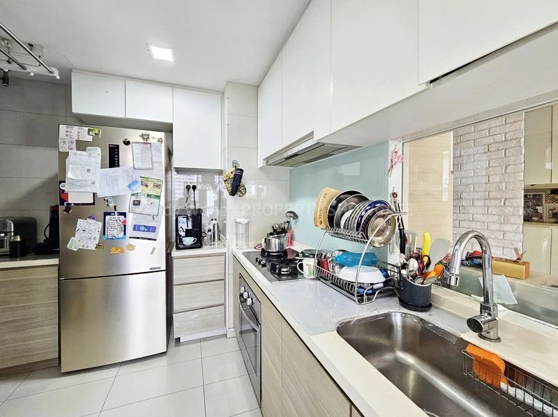 3 Bed Executive Condo for Sale in  Austville Residences - Image 3