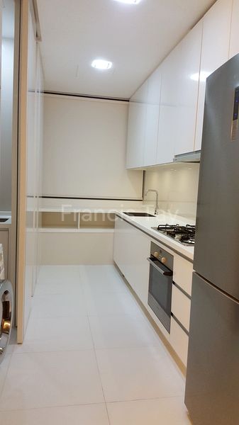 2 Bed Condo for Rent in  D'leedon - Image 10