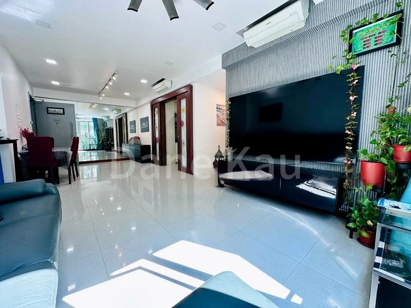 3 Bed Executive Condo for Sale in Whitewater - Image 6