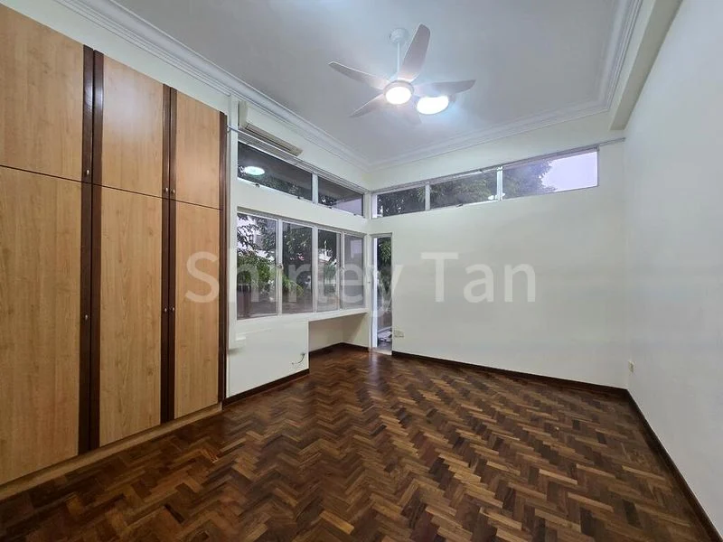 3 Bed Condo for Rent in  Clementi Park - Image 8