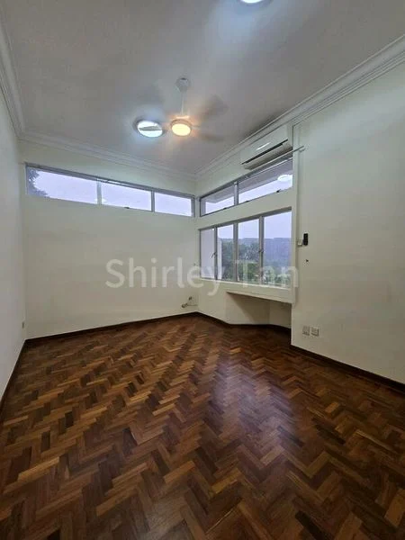 3 Bed Condo for Rent in  Clementi Park - Image 9