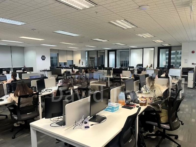 Office for Rent: Efficient Layout, Fitted Office at Raffles Place - Image 3