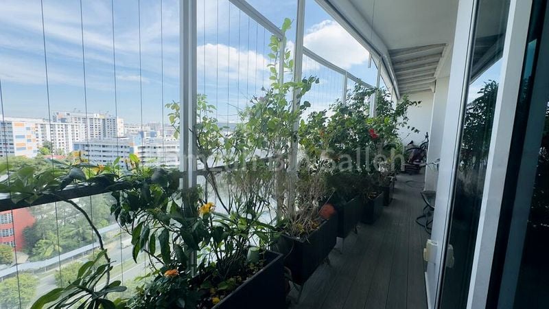 4 Bed Executive Condo for Sale in  1 Canberra - Image 2