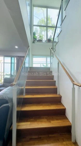 4 Bed Executive Condo for Sale in  1 Canberra - Image 8