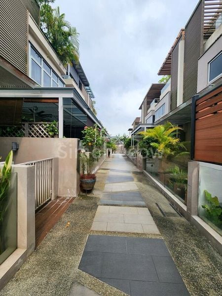 5 Bed Cluster House (Landed) for Sale in  Ventura Heights - Image 9