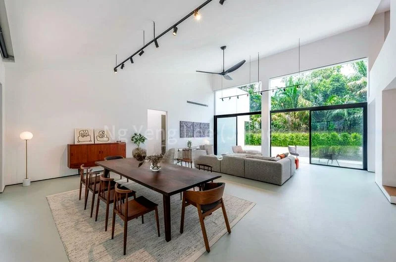 5 Bed Bungalow (Landed) for Sale in  Turf Club Road - Image 6