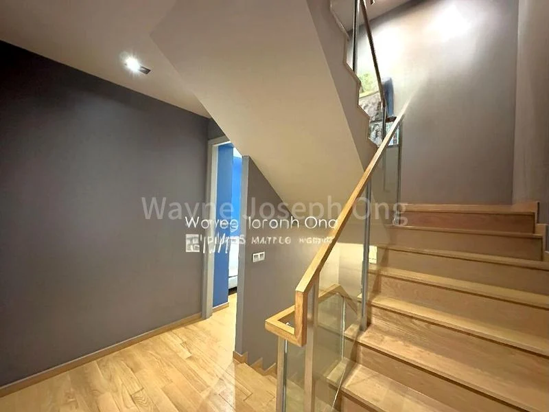 5 Bed Cluster House (Landed) for Sale in  Watercove - Image 3