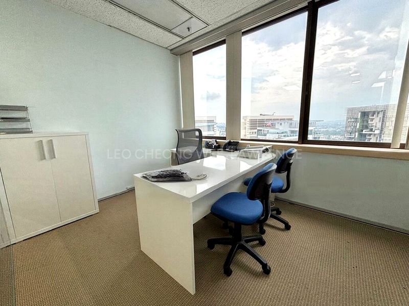 Office for Rent: United Square - Image 2