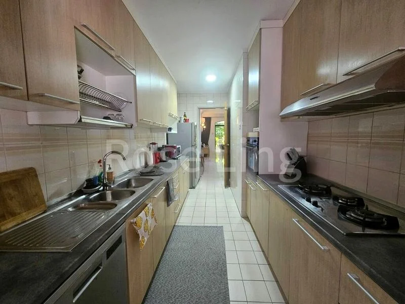 3 Bed Condo for Sale in  Tanglin Park - Image 9