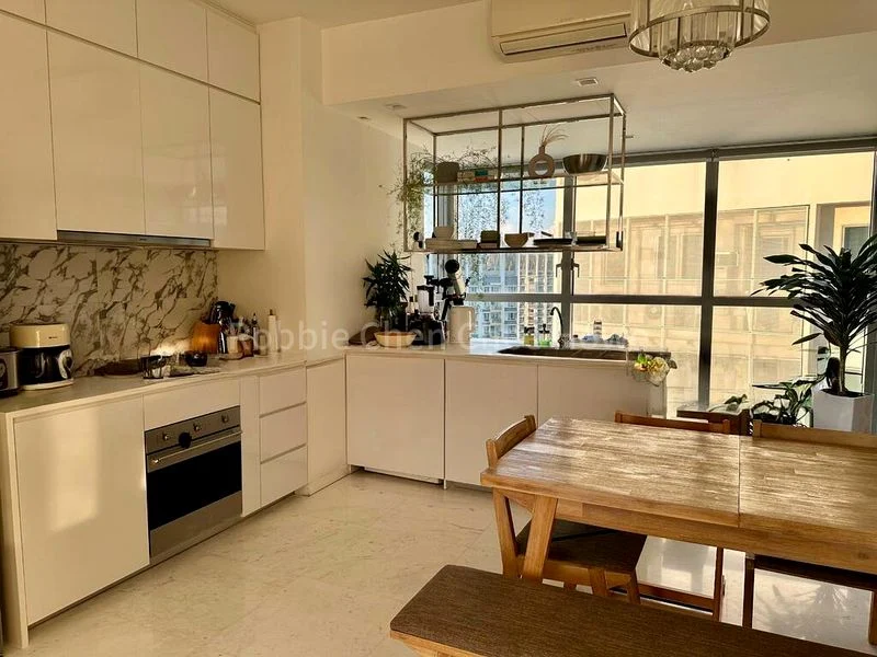 3 Bed Condo for Rent in  Queens Peak - Image 17