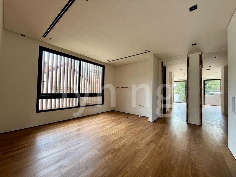 10 Bed Bungalow (Landed) for Sale in Jalan Merlimau - Image 1