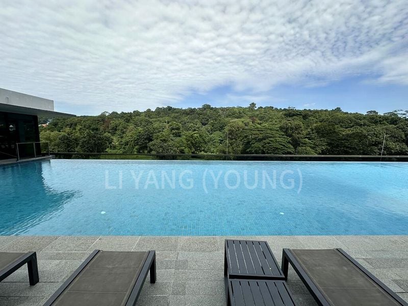 2 Bed Condo for Rent in  Midwood - Image 7