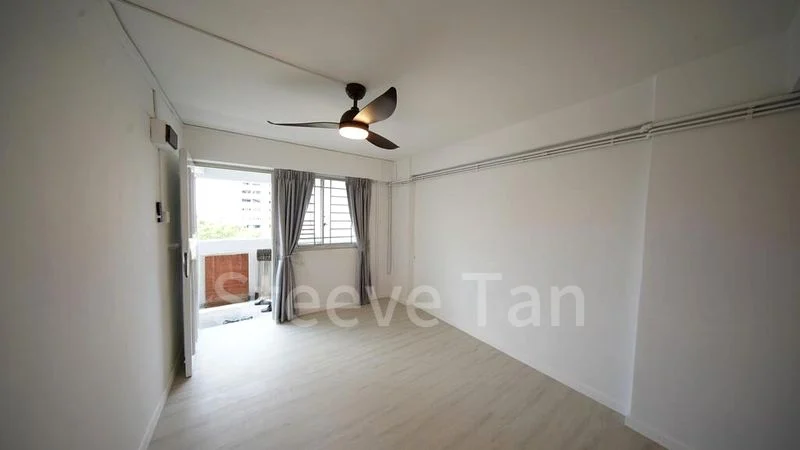 3 Room (3I) HDB for Rent in  1 Bedok South Avenue 1 - Image 2